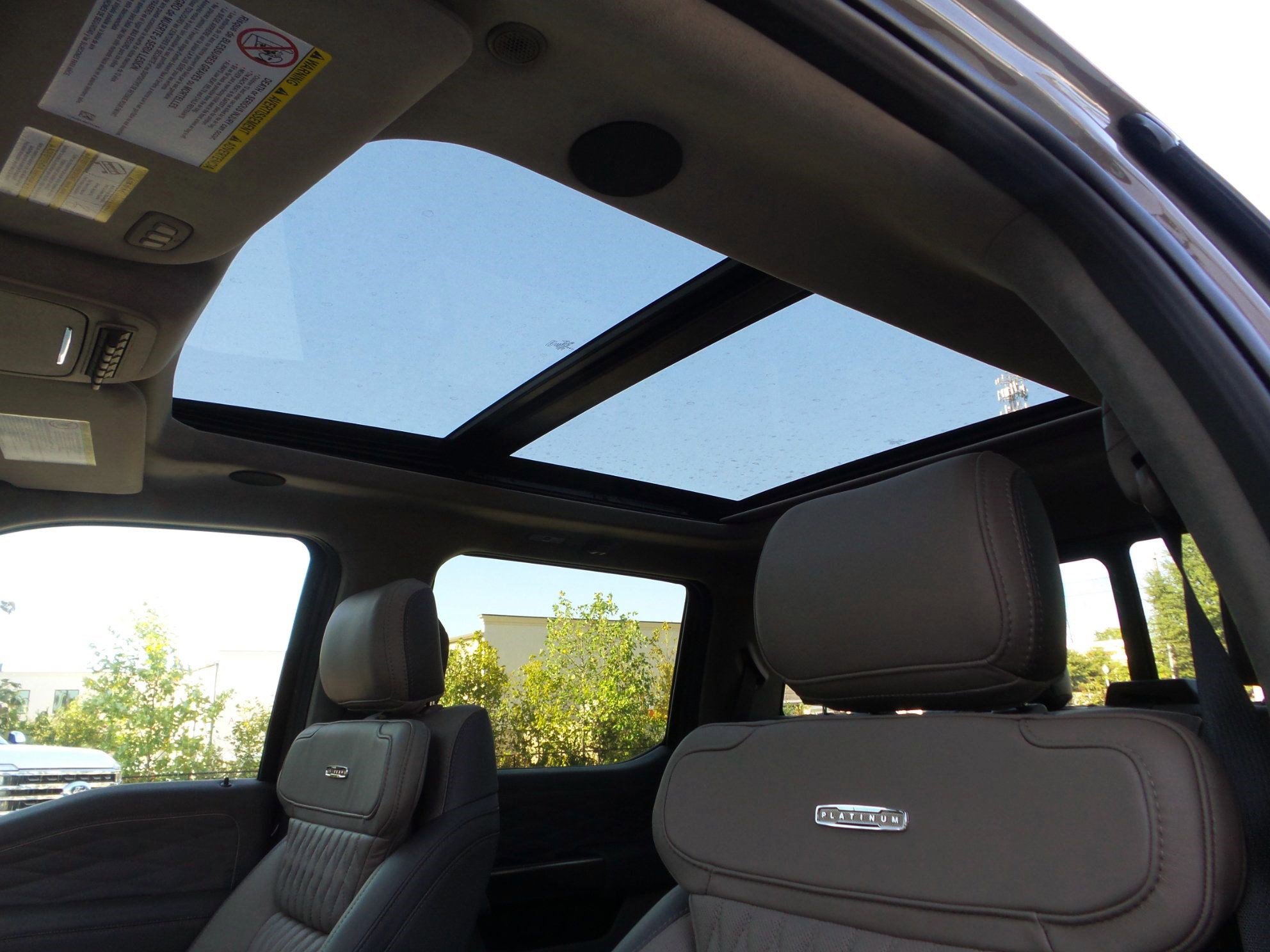 Used 2026 Ford F450 Platinum w/ Platinum Plus Package image 7