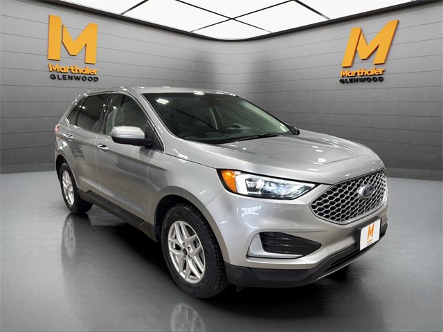 Used 2024 Ford Edge SEL image 2