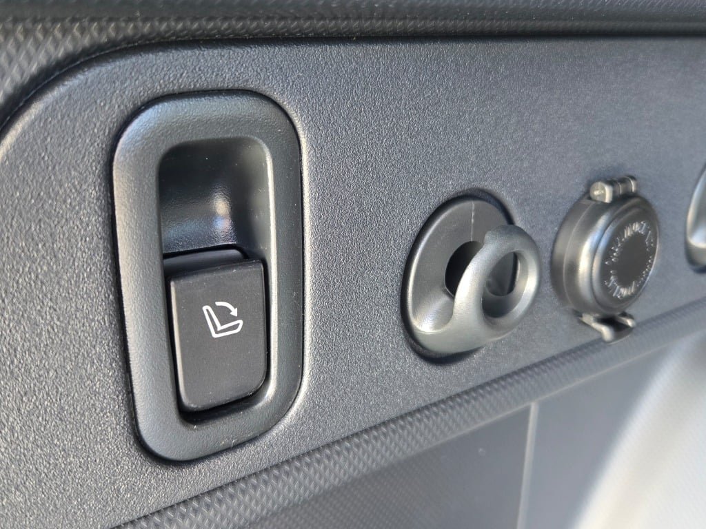 New 2026 Subaru Forester Touring AWD/4WD image 17