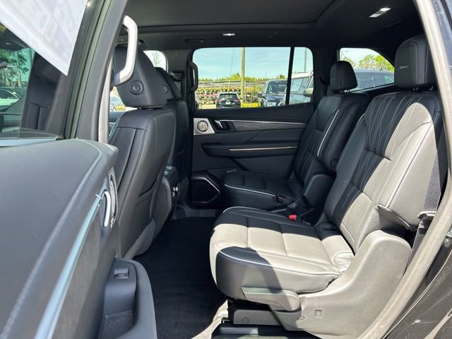 New 2026 Buick Enclave Avenir w/ Super Cruise Package AWD/4WD image 18