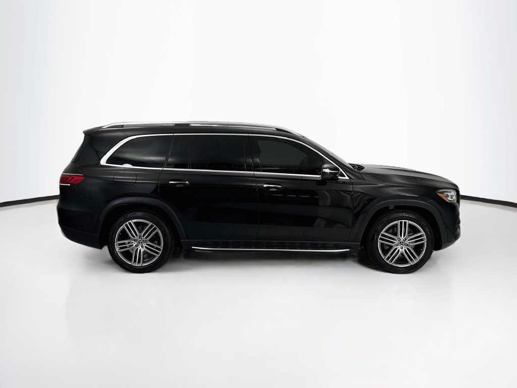Certified 2021 Mercedes-Benz GLS 450 4MATIC image 4