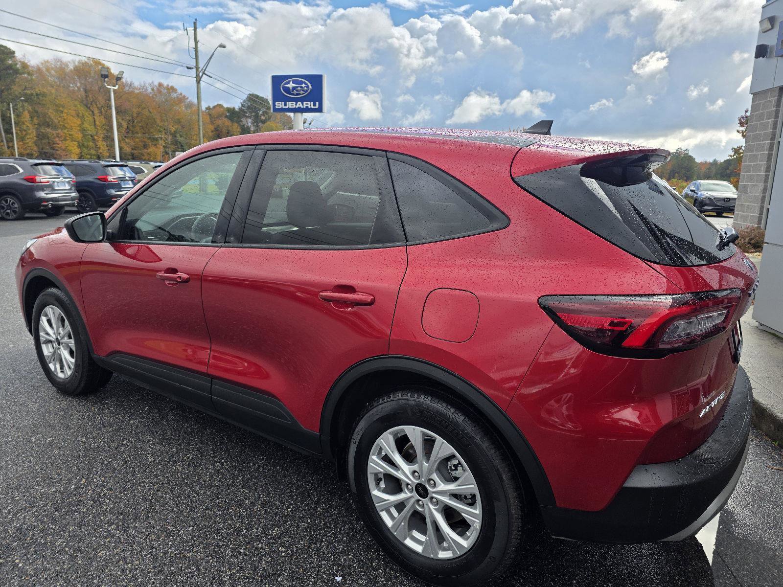 Used 2025 Ford Escape Active image 7