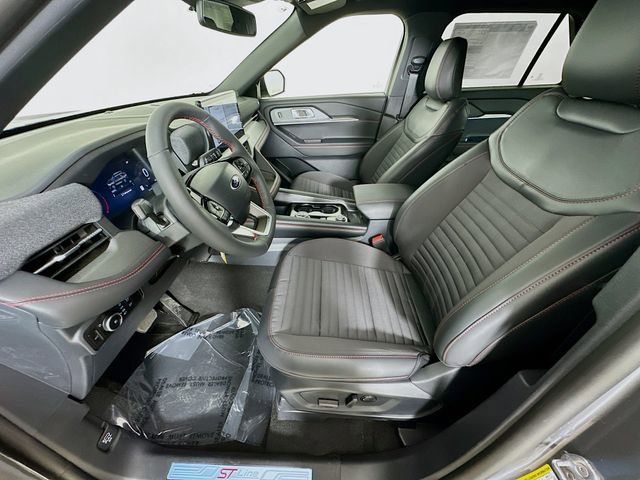 New 2026 Ford Explorer ST-Line w/ ST-Line Street Pack image 22