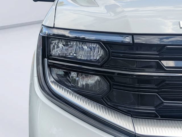 Used 2025 Ford Expedition Max Platinum w/ Platinum Ultimate Package AWD/4WD image 9
