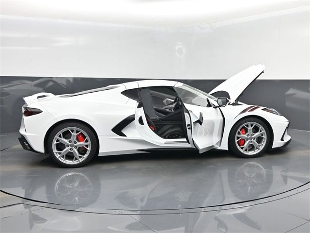 Used 2022 Chevrolet Corvette Stingray Preferred Cpe w/ Battery Protection Package image 56