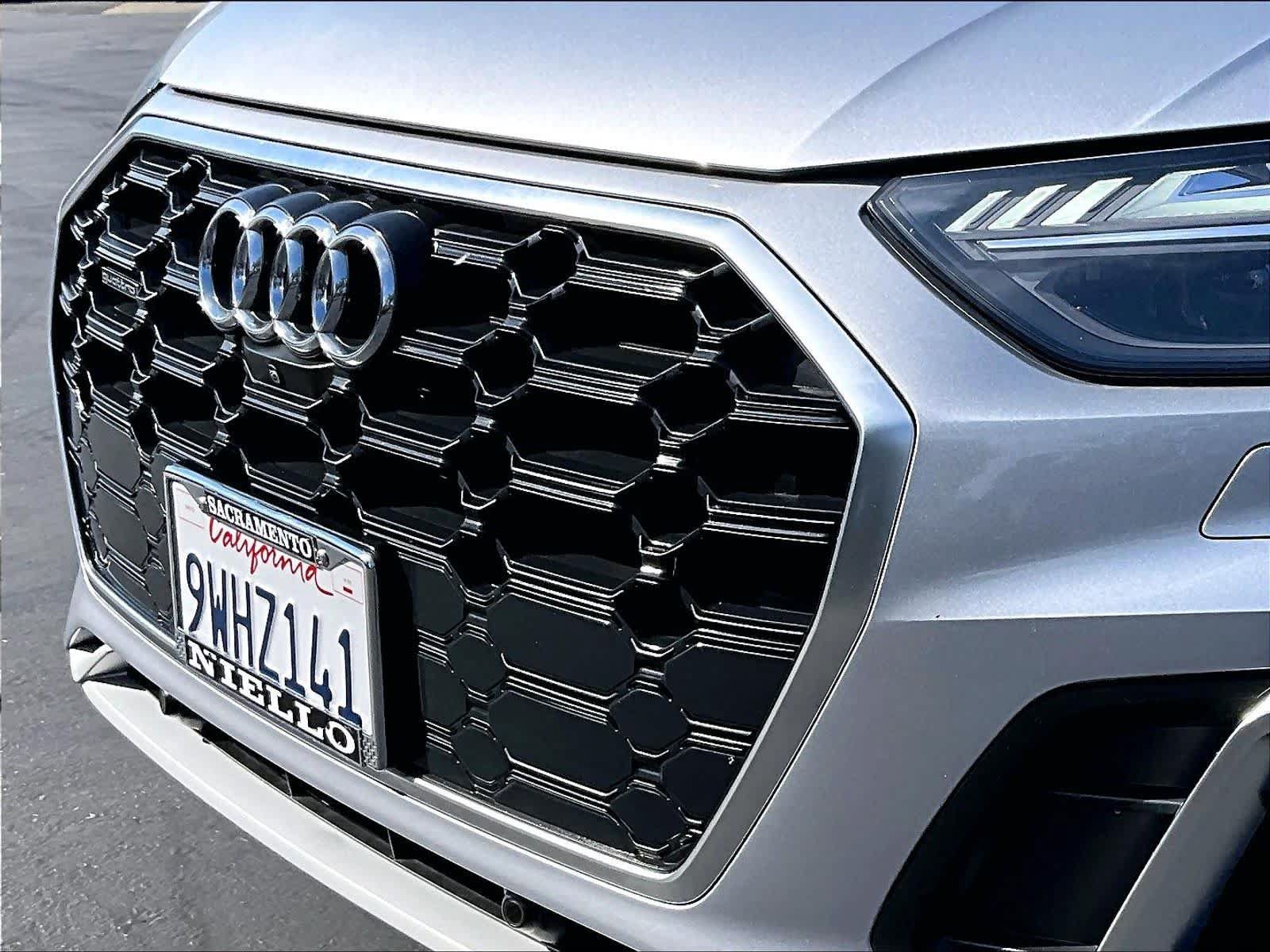 Used 2022 Audi Q5 e Prestige AWD/4WD image 34
