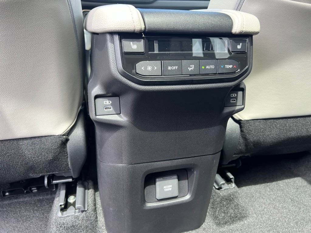 Certified 2026 Toyota Grand Highlander AWD Hybrid image 20