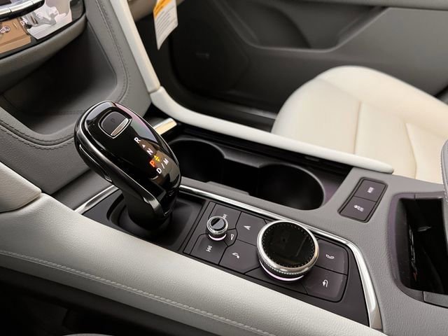 New 2026 Cadillac XT5 Premium Luxury image 17