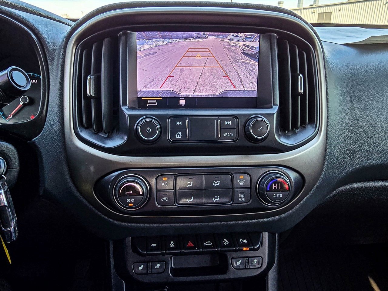 Used 2022 Chevrolet Colorado Z71 image 21