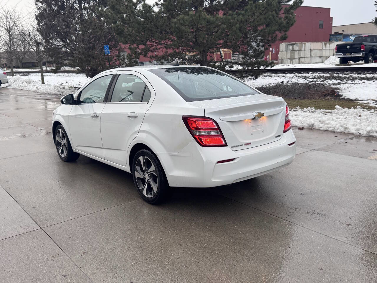Used 2017 Chevrolet Sonic Premier image 3
