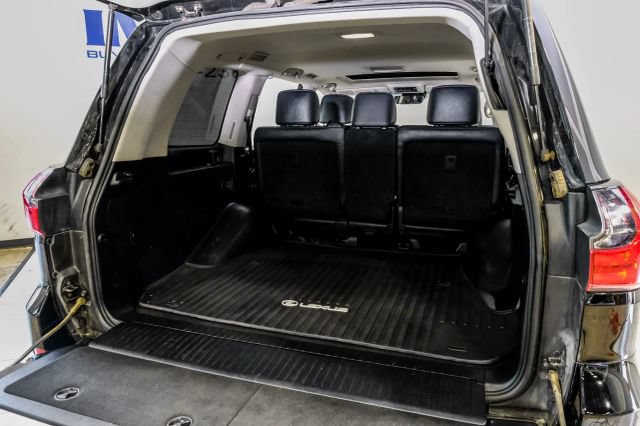 Used 2021 Lexus LX 570 4WD w/ Luxury Package image 51