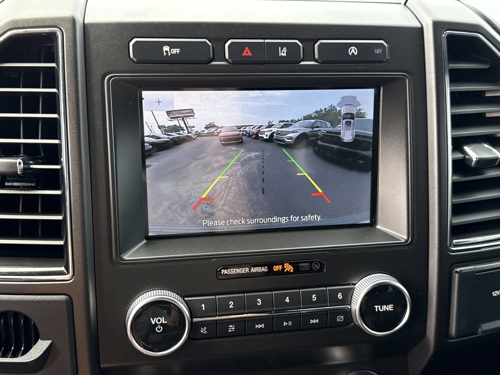 Used 2021 Ford Expedition Max Limited RWD image 29