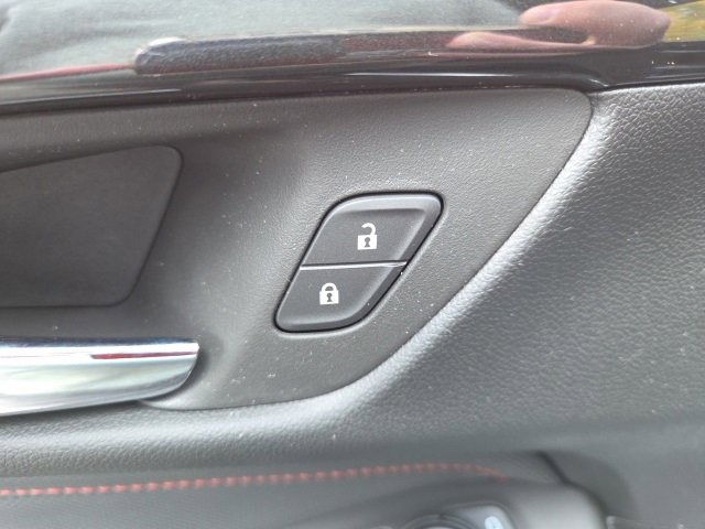 New 2025 Chevrolet TrailBlazer RS w/ Convenience Package image 41