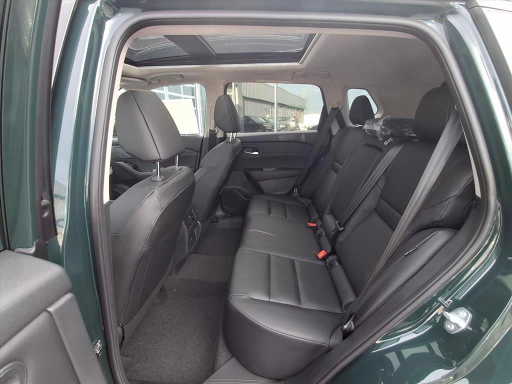 New 2026 Nissan Rogue Dark Armor FWD image 12