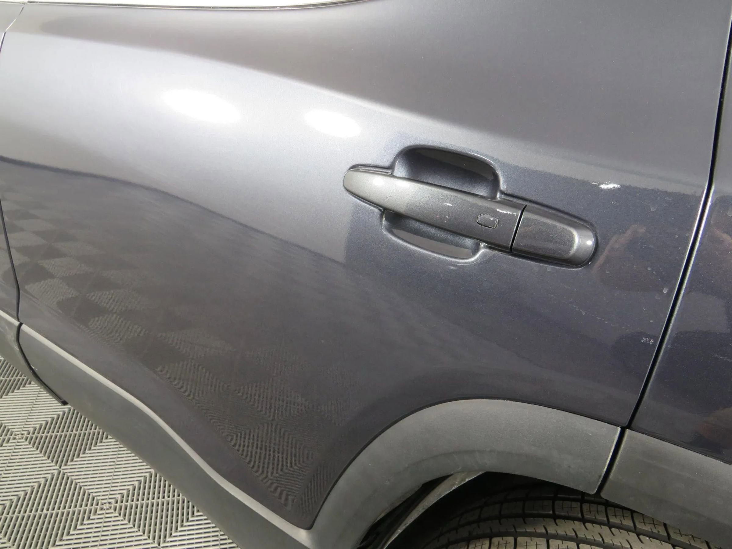 Used 2019 GMC Acadia SLE w/ LPO, Floor Liner Package image 28