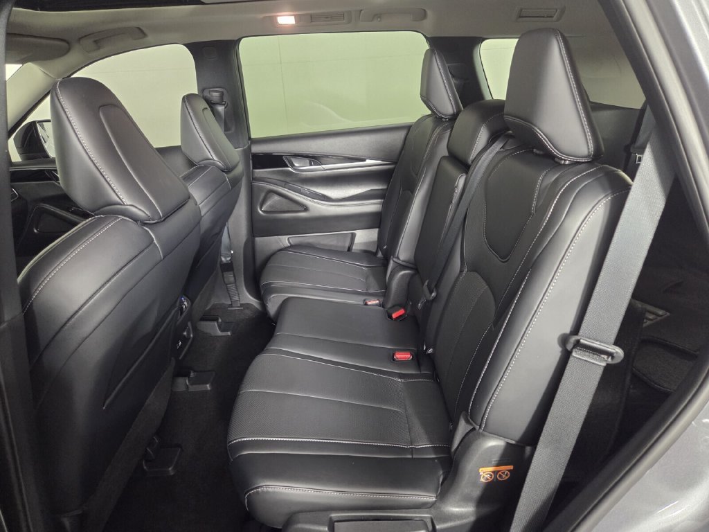 Used 2024 INFINITI QX60 Pure FWD image 22