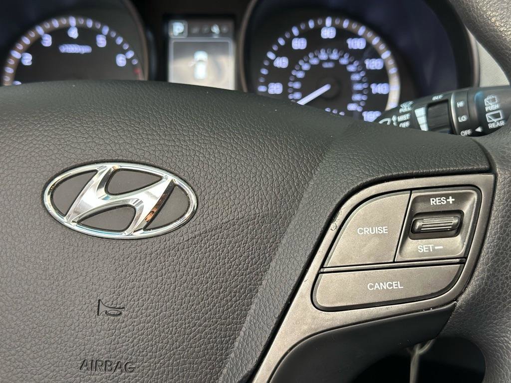 Used 2017 Hyundai Santa Fe Sport AWD/4WD image 24