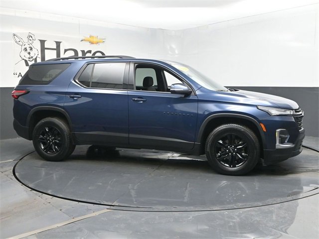 Used 2023 Chevrolet Traverse LT