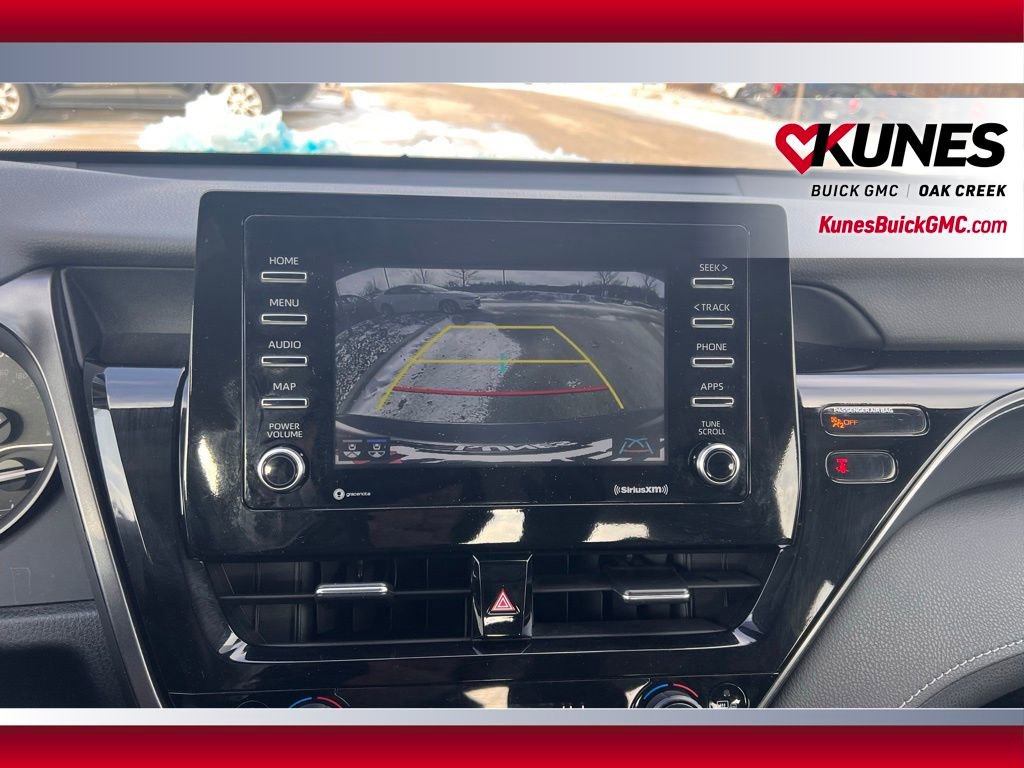 Used 2024 Toyota Camry SE image 20