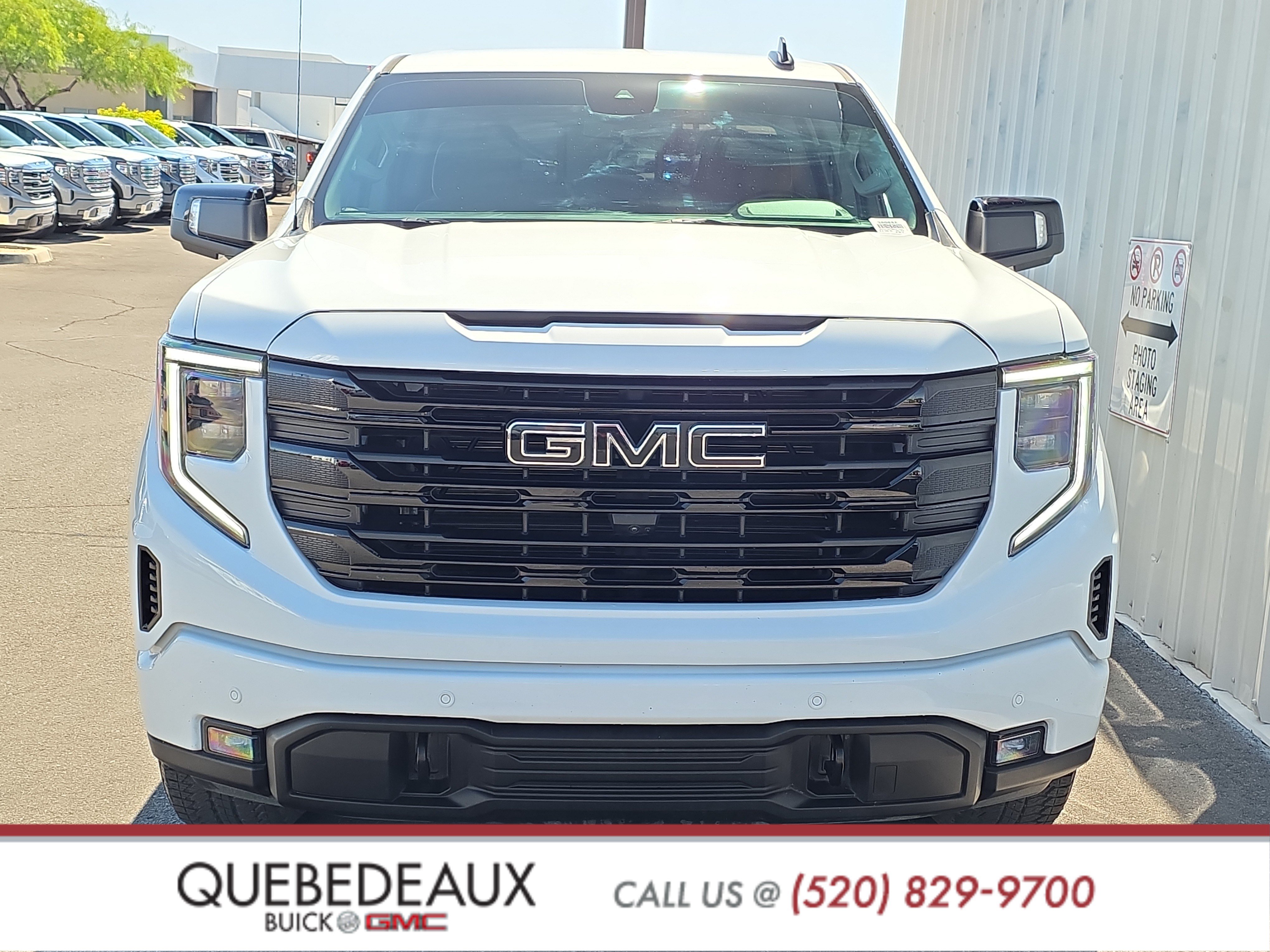 Used 2025 GMC Sierra 1500 Elevation AWD/4WD image 2