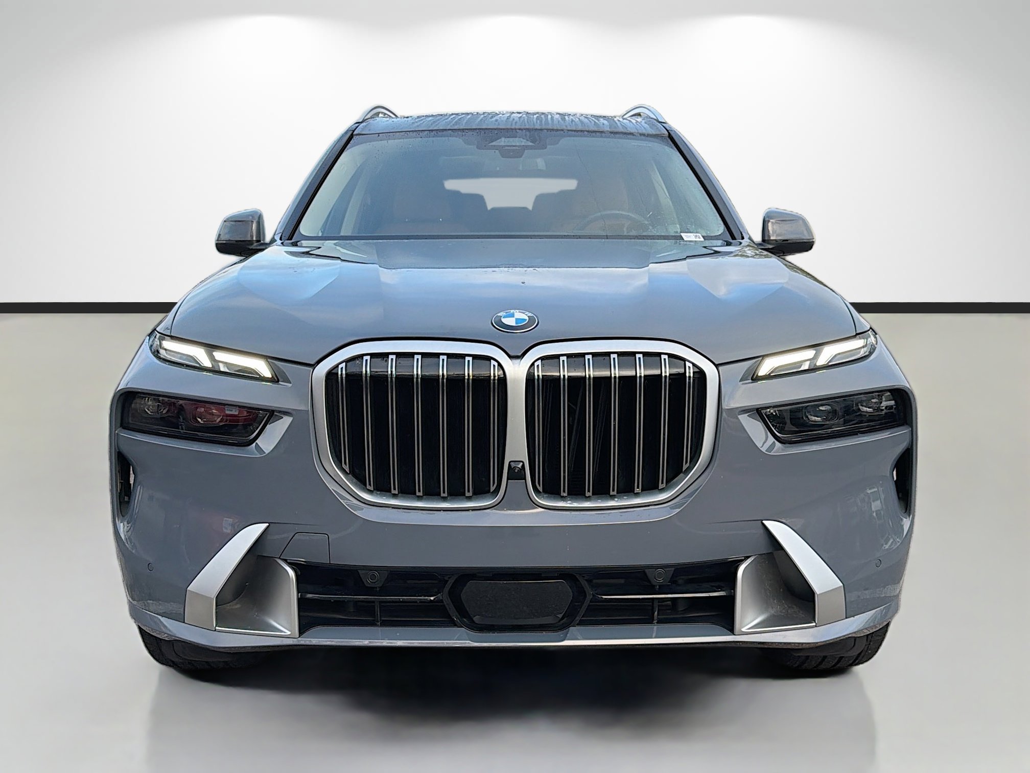 Used 2026 BMW X7 xDrive40i image 8