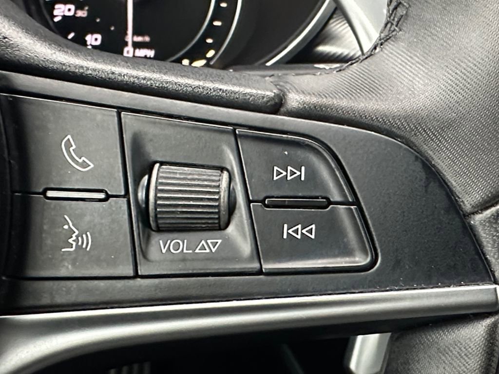 Used 2018 Alfa Romeo Stelvio Ti Sport image 20