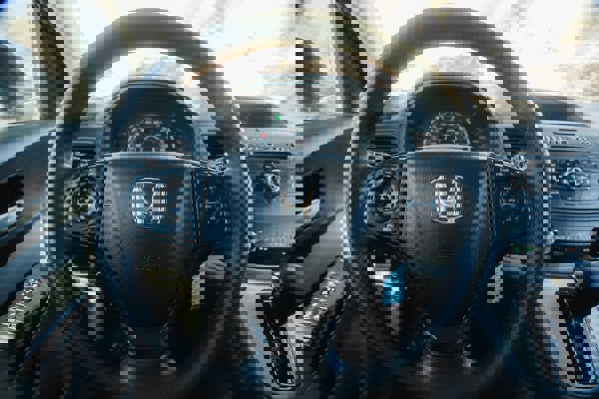 Used 2013 Honda CR-V LX image 15