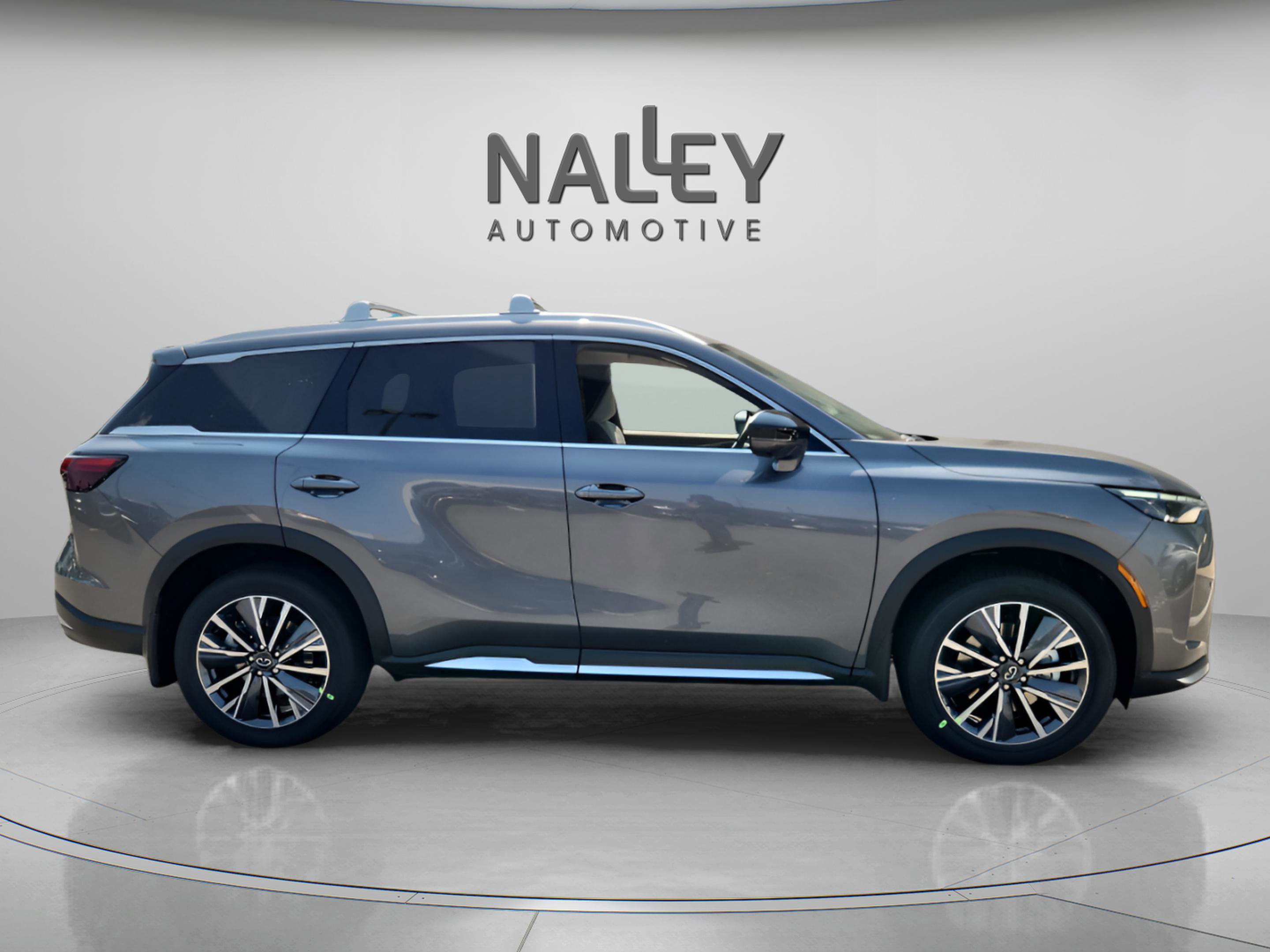 New 2026 INFINITI QX60 Luxe image 6
