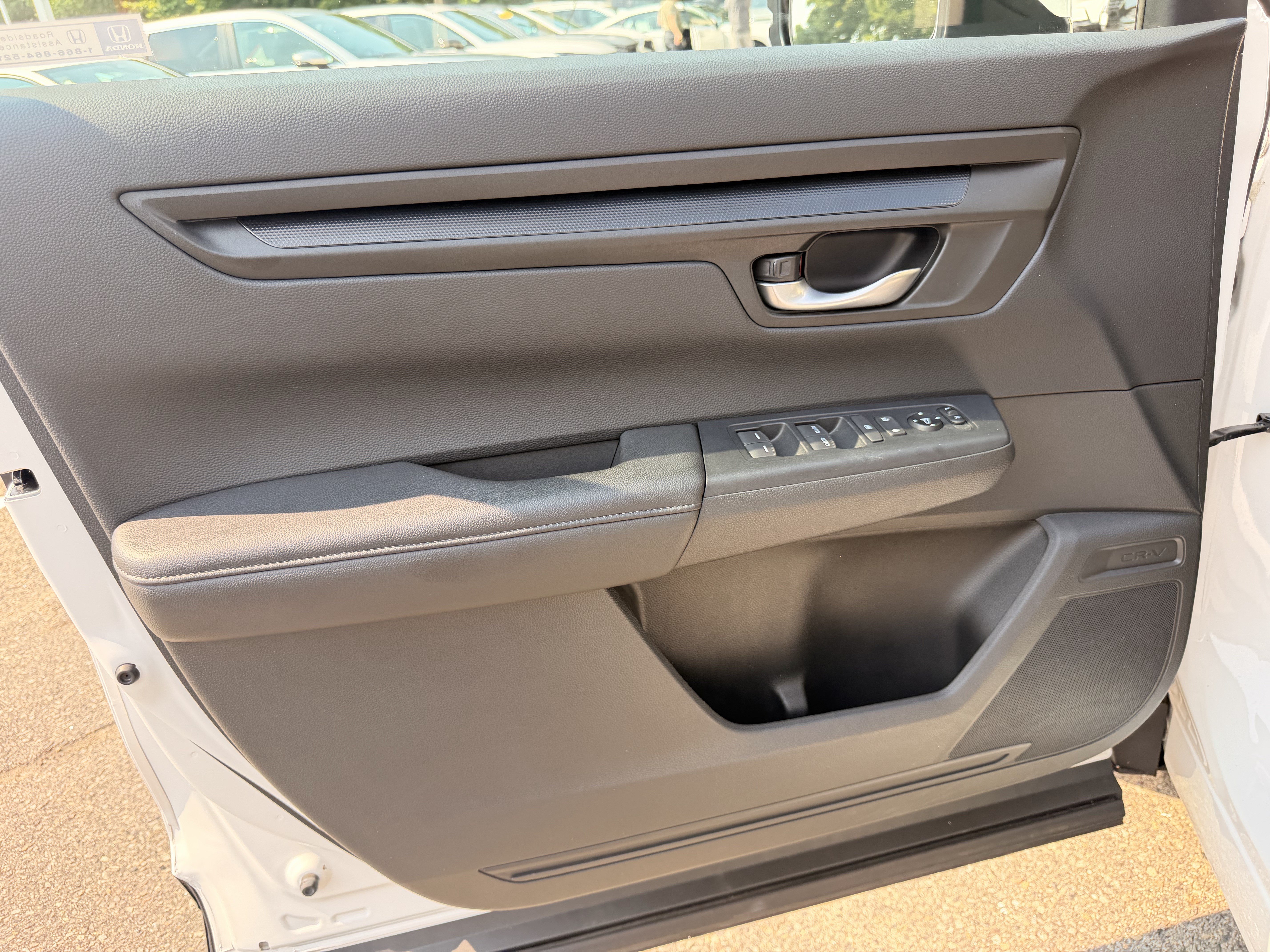 Used 2024 Honda CR-V EX image 12