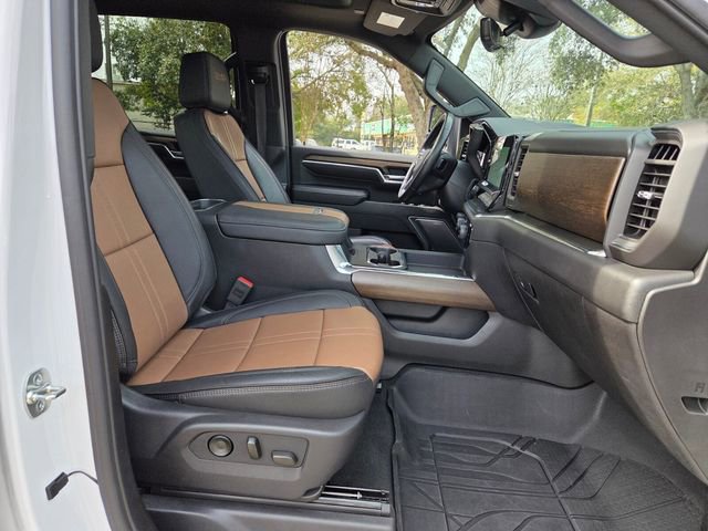 Used 2025 Chevrolet Silverado 2500 High Country w/ High Country Premium Package image 26