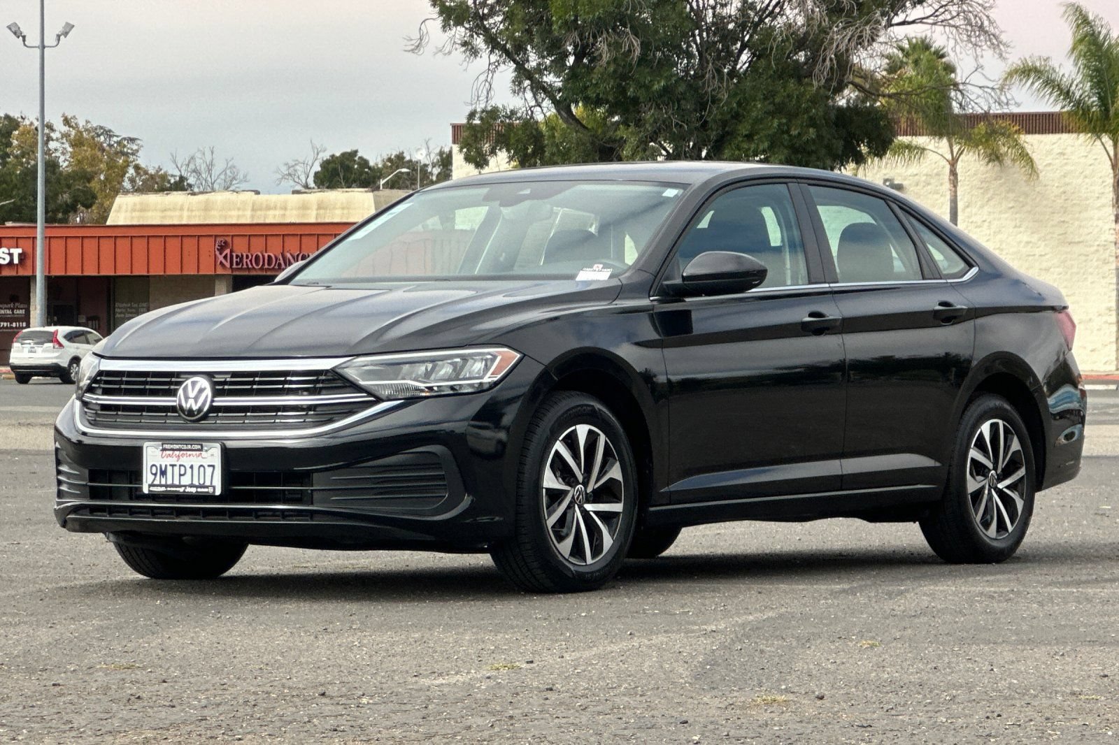 Used 2024 Volkswagen Jetta S FWD image 7