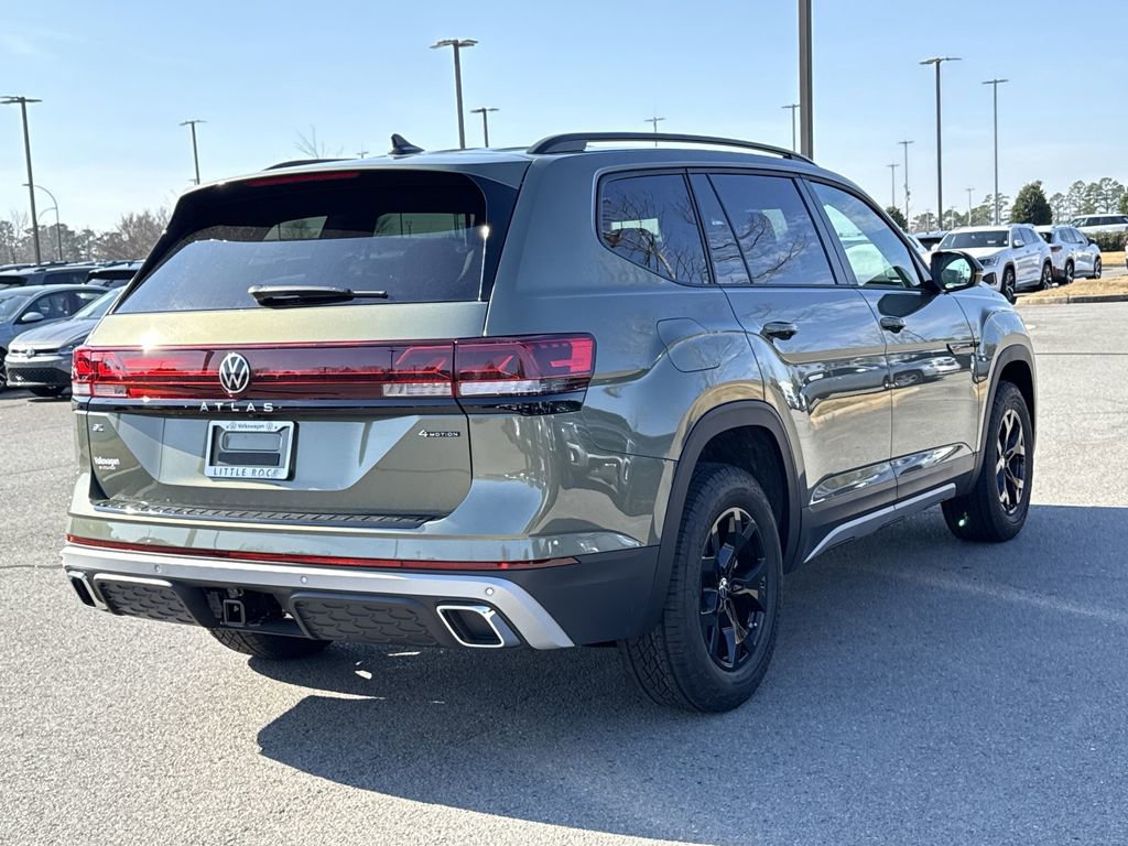 New 2026 Volkswagen Atlas Peak Edition image 5
