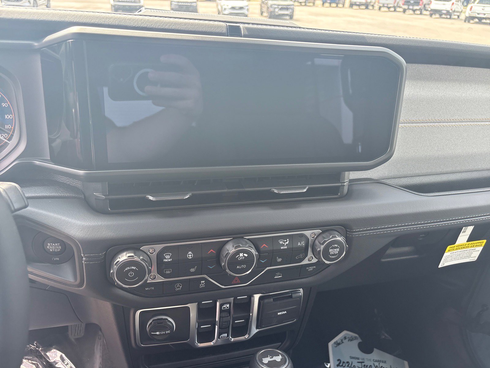 New 2026 Jeep Wrangler Sahara w/ Technology Group image 8