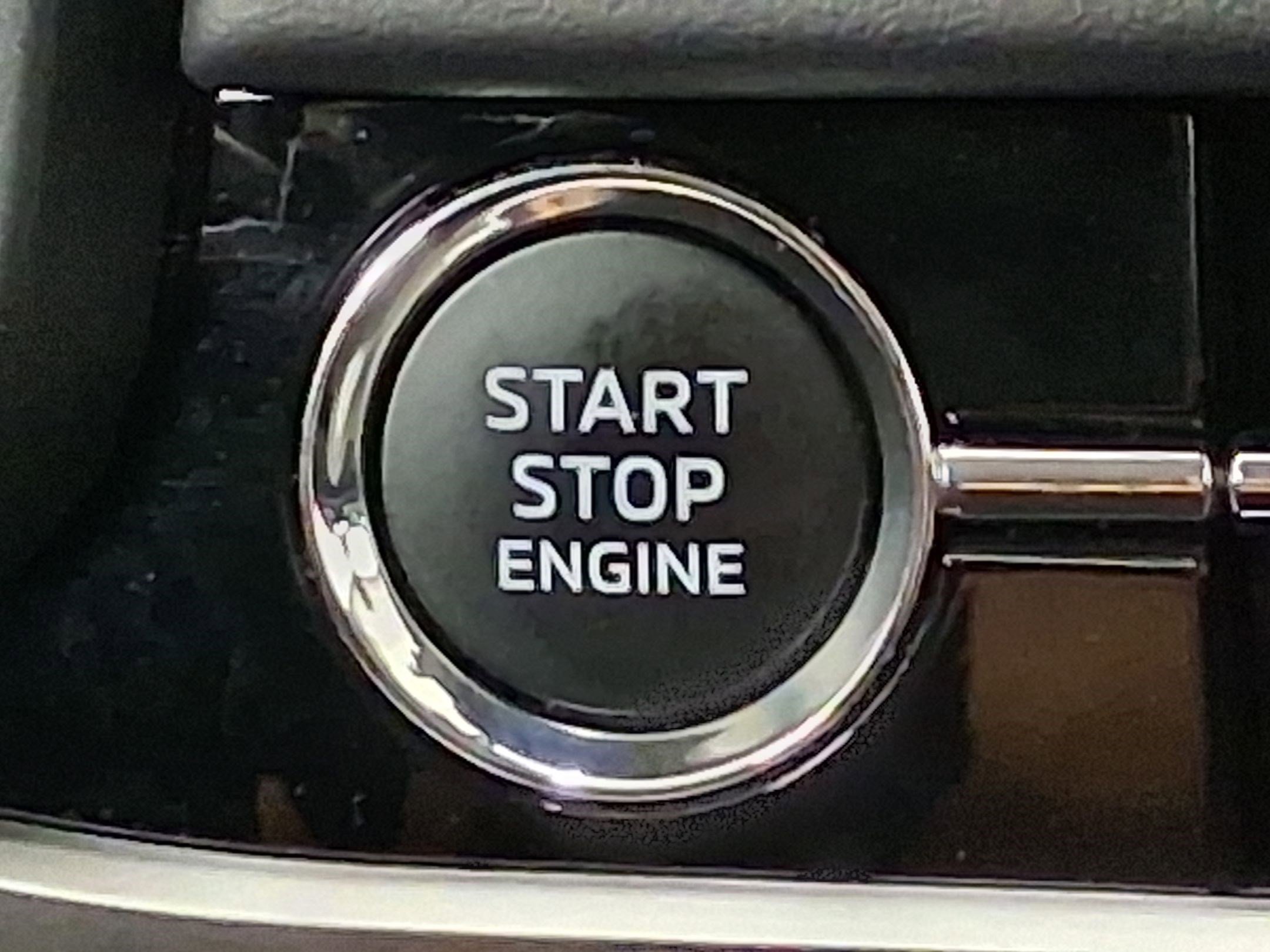 Used 2024 Mitsubishi Outlander SE image 27