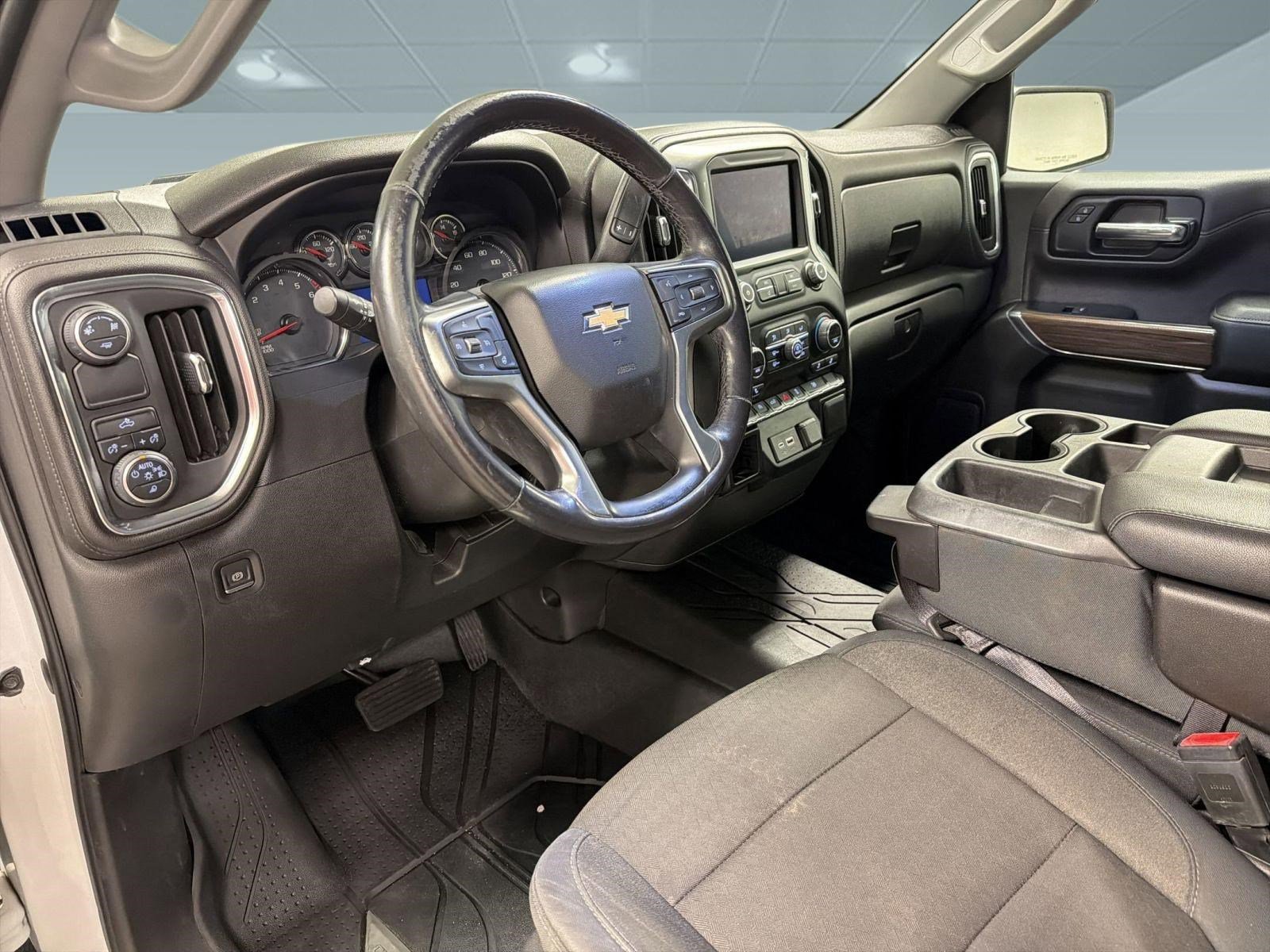 Used 2019 Chevrolet Silverado 1500 LT w/ All-Star Edition RWD image 3
