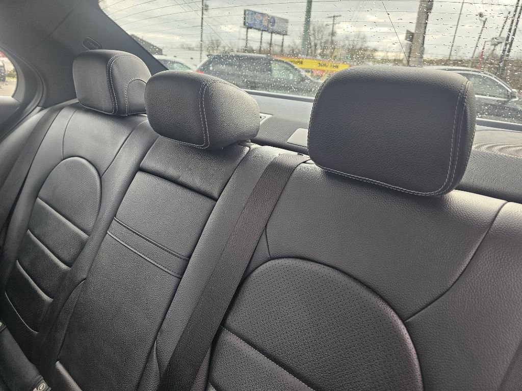 Used 2018 Mercedes-Benz C 300 4MATIC Sedan image 38