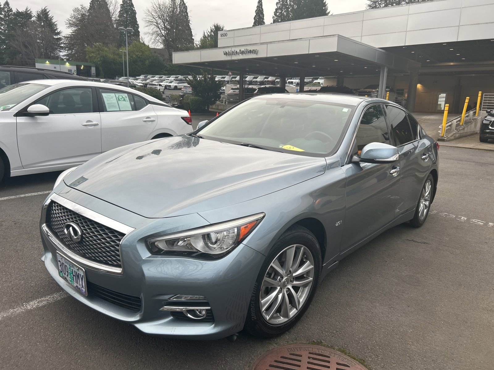 Used 2017 INFINITI Q50 Premium w/ 2.0T Premium Plus Package image 1