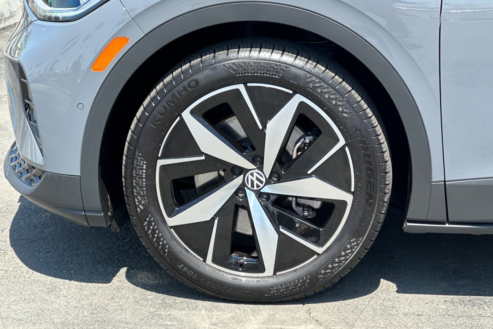 Used 2023 Volkswagen ID.4 Pro S RWD image 27