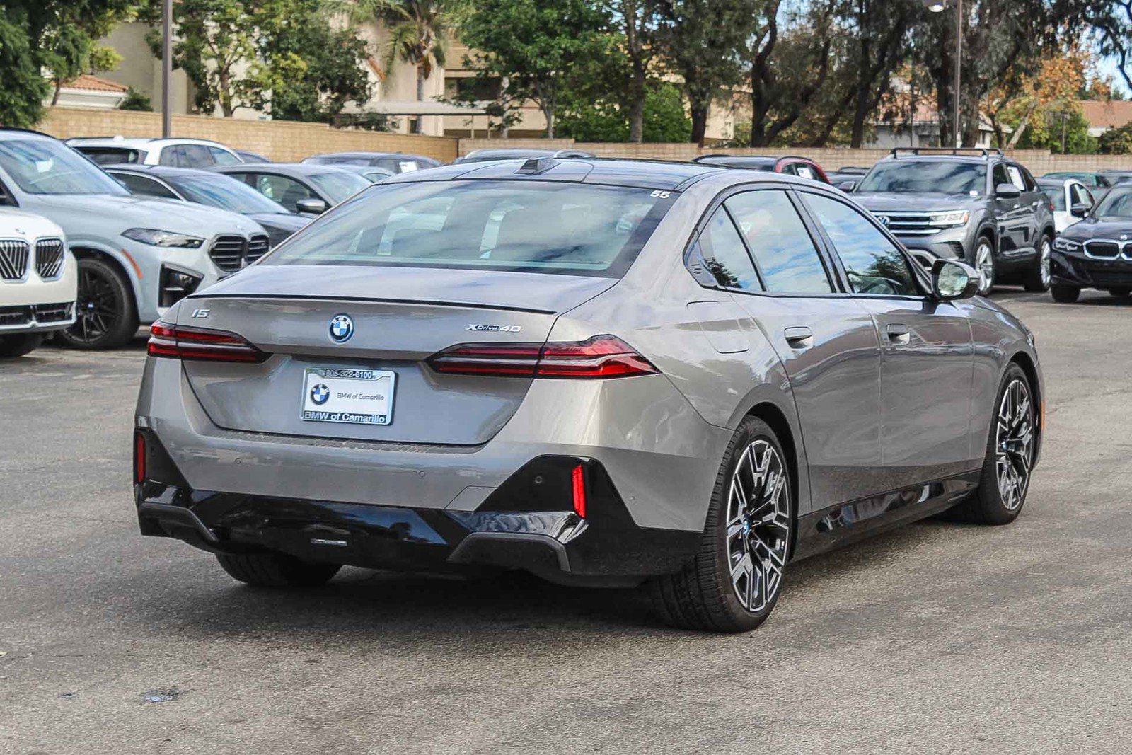 Used 2025 BMW i5 xDrive40 image 6