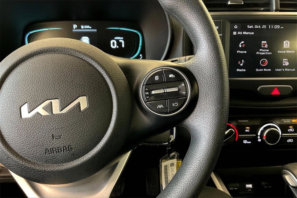 Used 2024 Kia Soul LX w/ Option Group 015 image 17