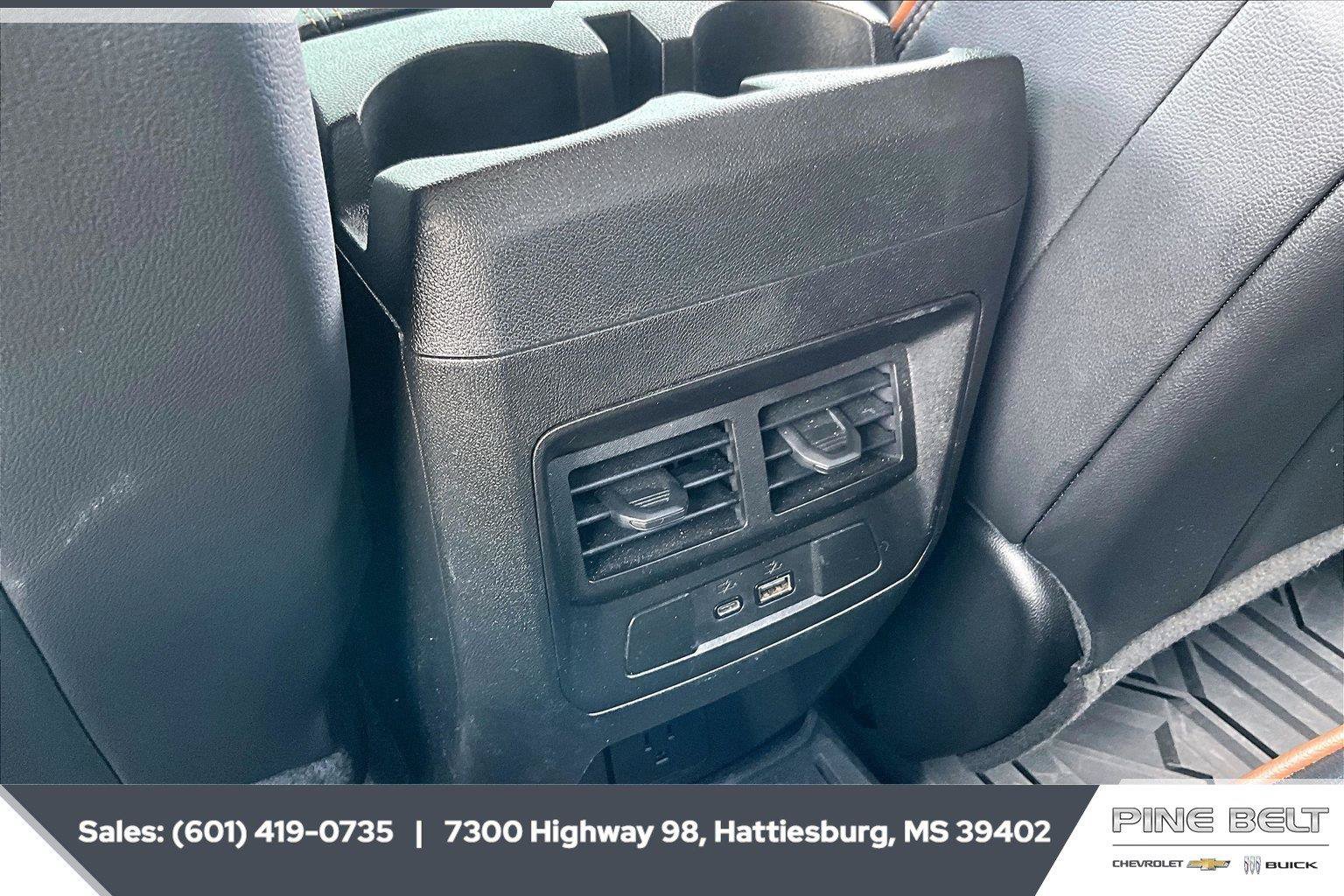 Used 2023 GMC Canyon AT4 w/ Technology Package AWD/4WD image 24