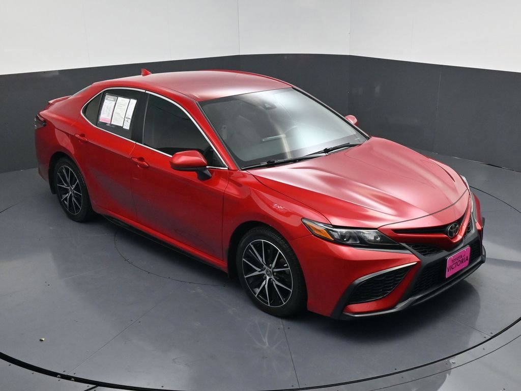 Used 2021 Toyota Camry SE image 15