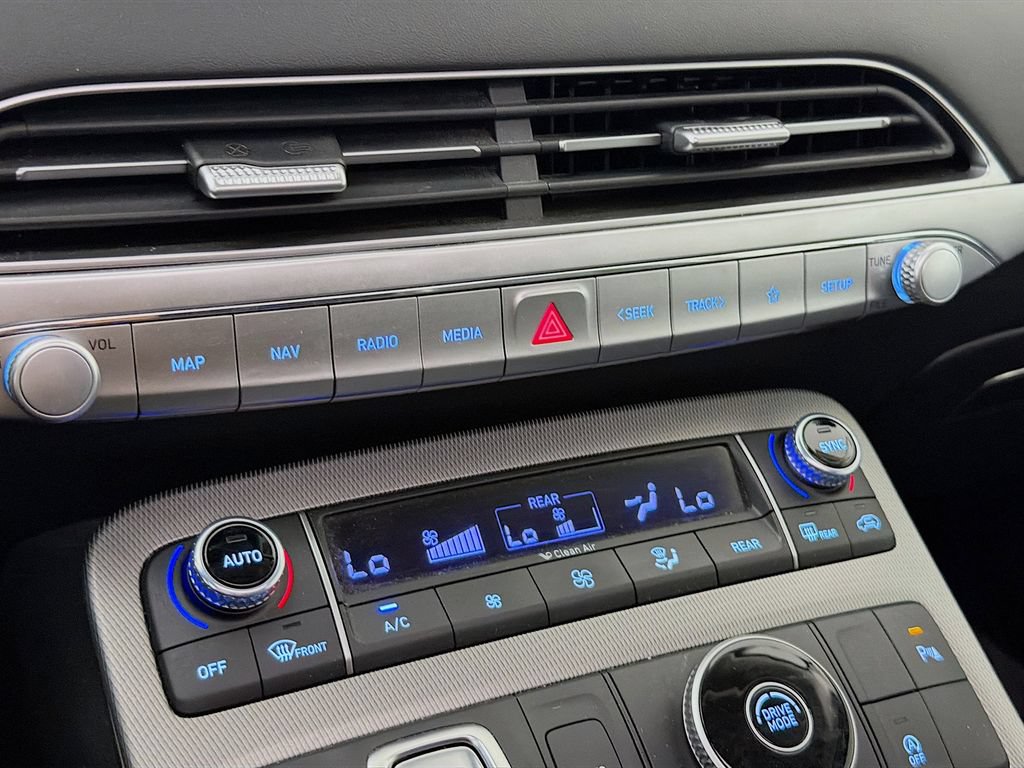 Used 2022 Hyundai Palisade SEL w/ Premium Package FWD image 21