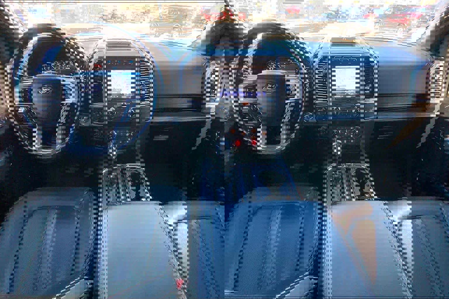 Used 2019 Ford F150 Platinum w/ Equipment Group 701A Luxury image 15