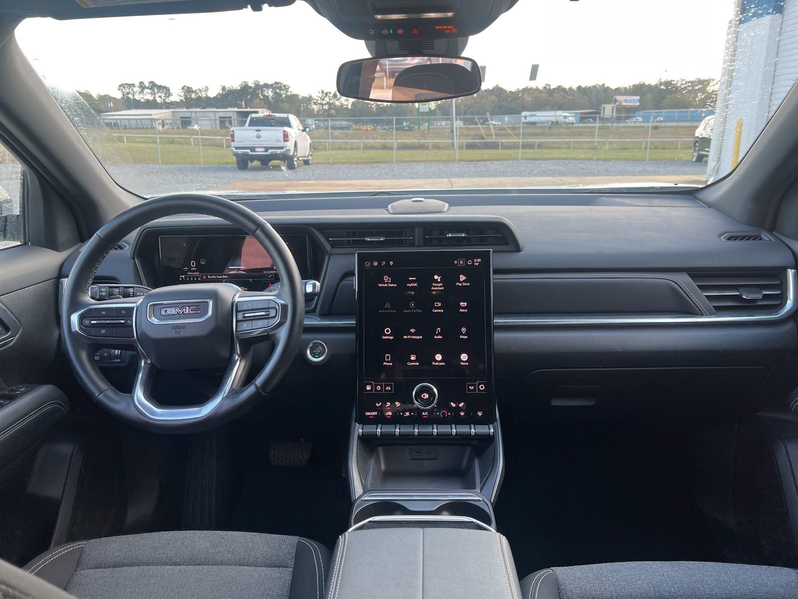 Used 2025 GMC Terrain Elevation image 9