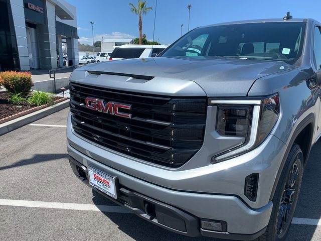 New 2026 GMC Sierra 1500 Elevation w/ Preferred Package AWD/4WD image 3