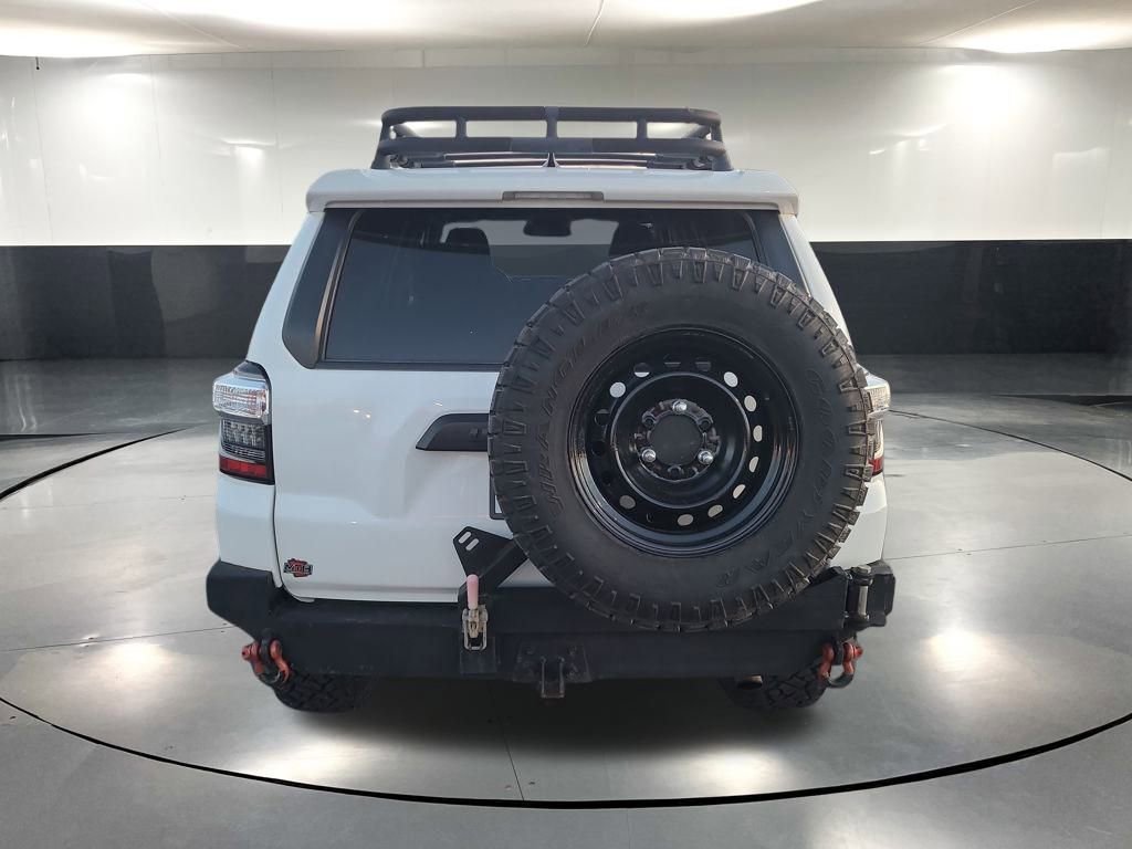 Used 2019 Toyota 4Runner TRD Off-Road image 8