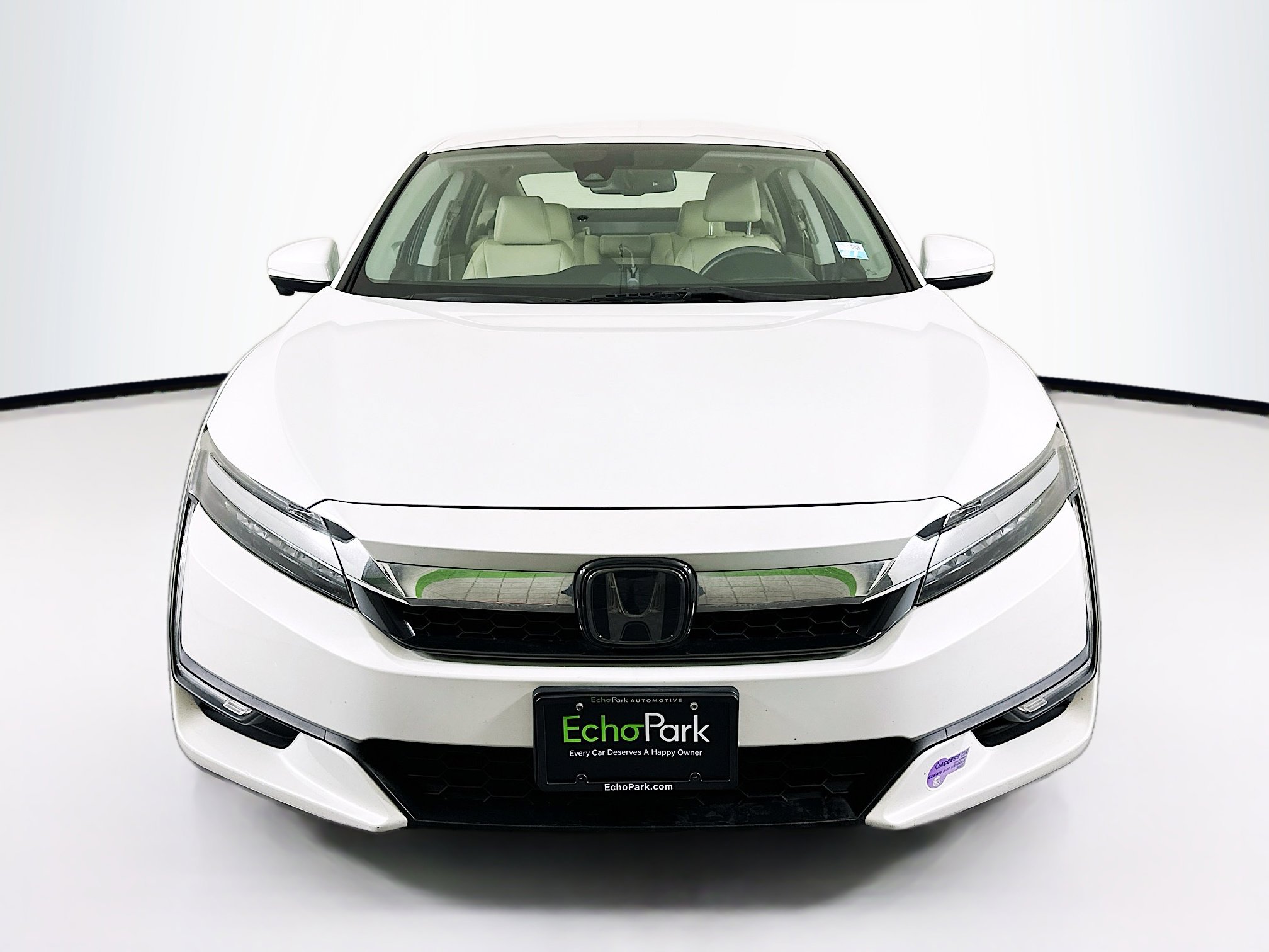 Used 2018 Honda Clarity Sedan image 2