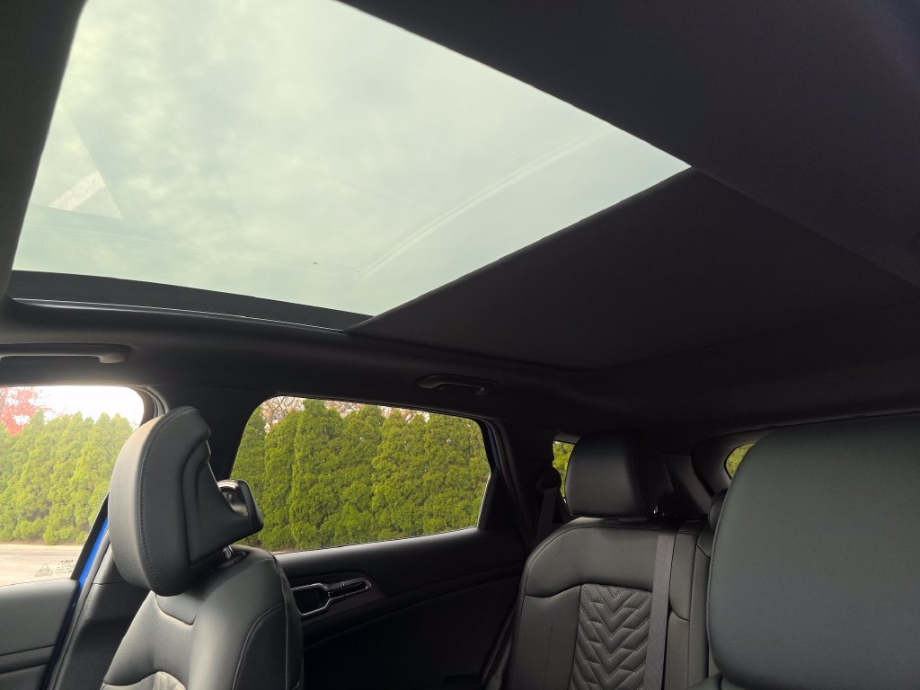 New 2026 Kia Sportage X-Line w/ X-Line Technology Package AWD/4WD image 3