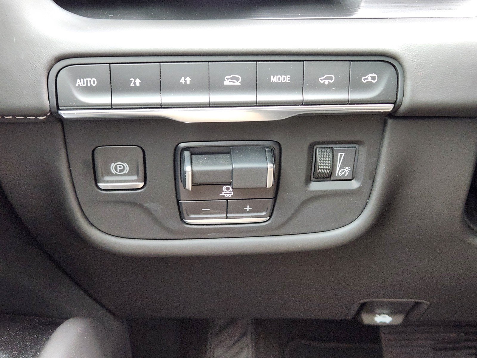 Certified 2024 Cadillac Escalade Sport Platinum AWD/4WD image 22
